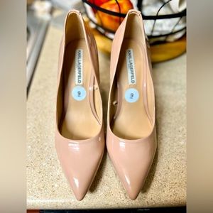 Karl Lagerfeld Tan Patent Leather Heels (Never worn)